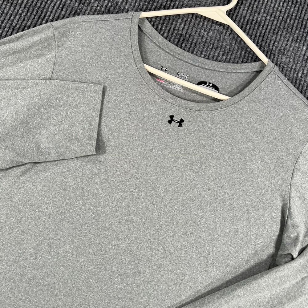 Under Armour Shirt Womens XL Extra Large Gray Long Sleeve Loose Fit Heat Gear